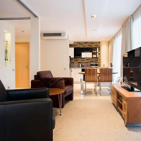 Old Modern