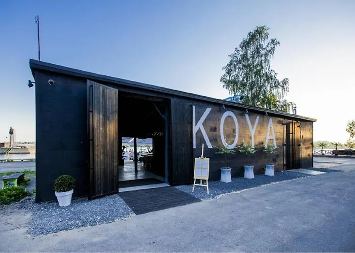 Old Modern Apartment *