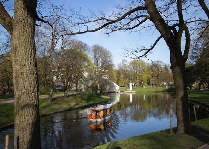 Old Modern Апартаменты